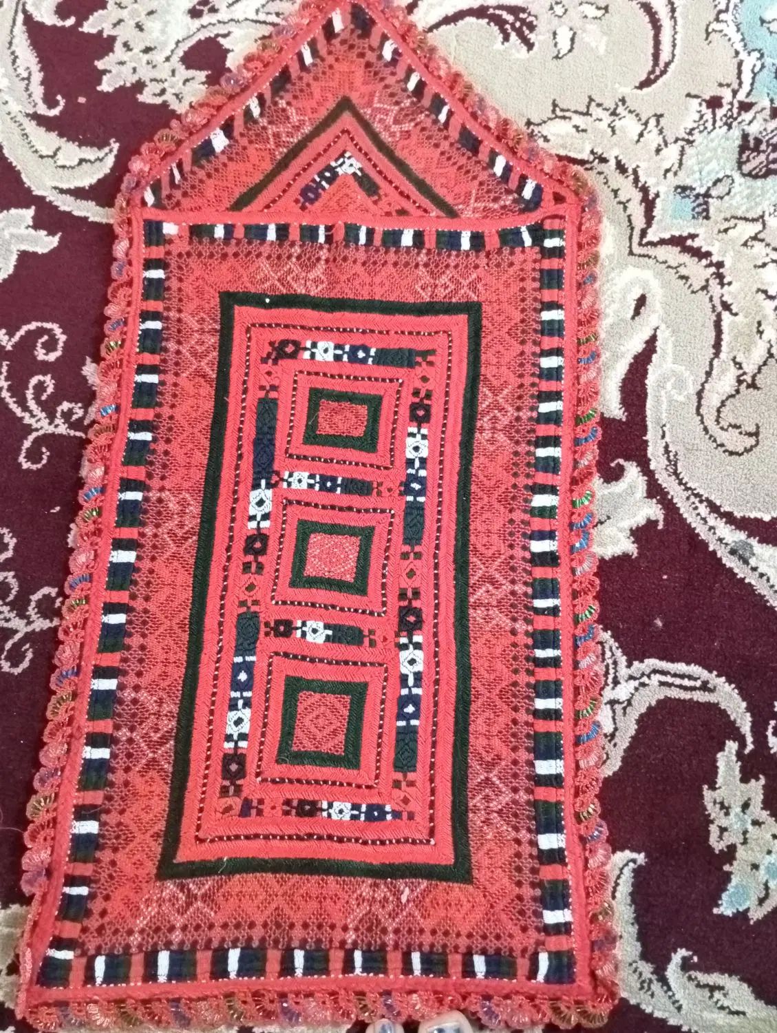 زی استین رنگ بلوچی|لباس|مشهد, کوشش|دیوار