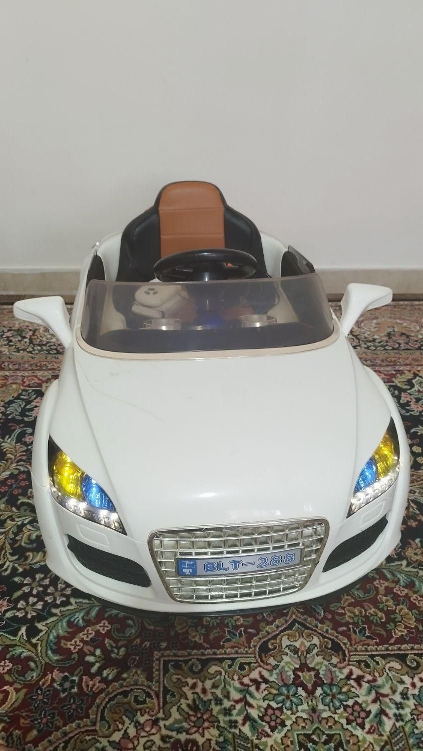 ماشین شارژی،2موتور|اسباب‌بازی بچه|تویسرکان, |دیوار