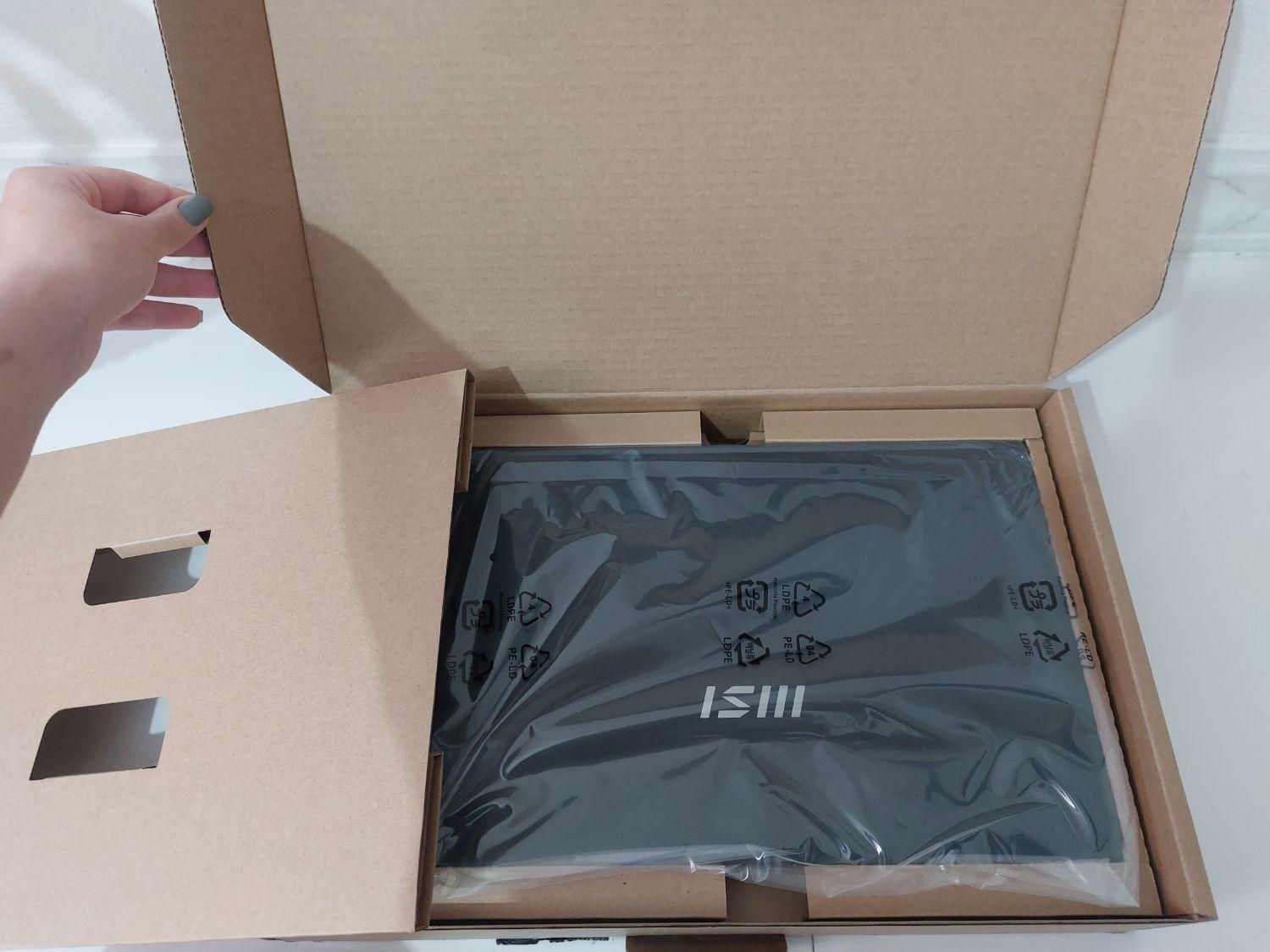 لپ تاپ msi مدلmodern 15 B12MO|رایانه همراه|اندیشه, |دیوار