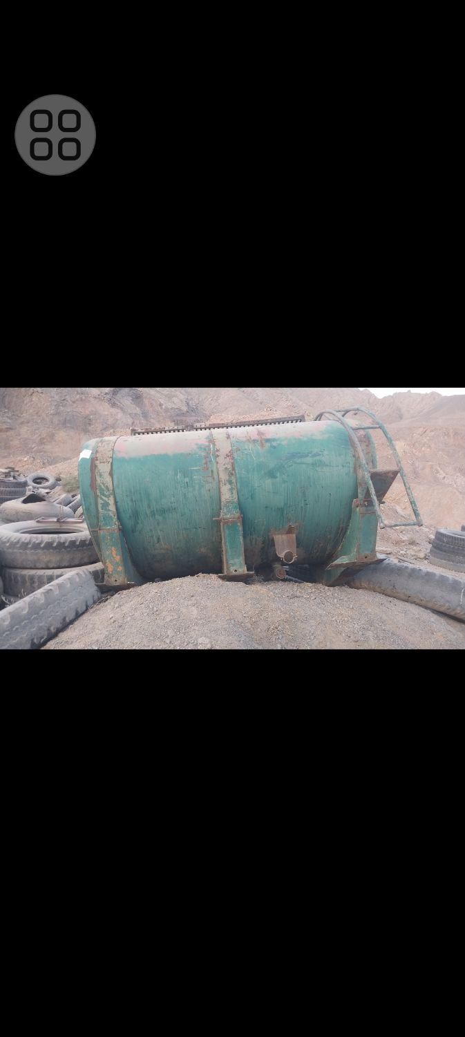 تانکر اب ۳هزار لیتری|قطعات یدکی و لوازم جانبی|تهران, خاوران|دیوار