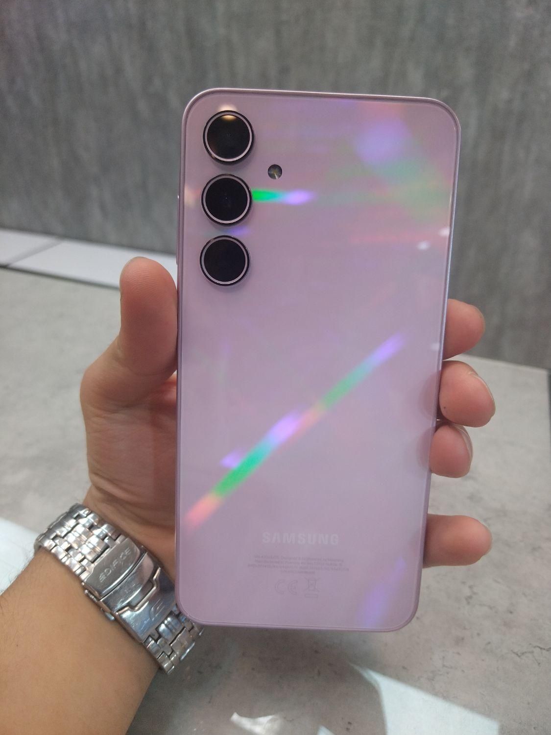 سامسونگ Galaxy A35 با حافظهٔ ۲۵۶ گیگابایت|موبایل|اصفهان, گلزار|دیوار