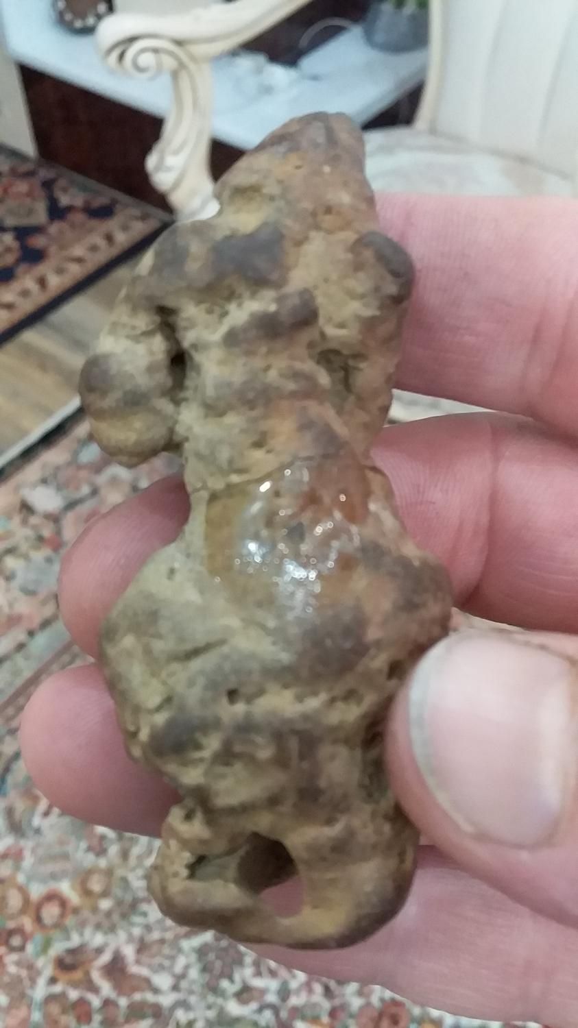 سنگ شکلک دار|بدلیجات|رشت, کوی جام جم|دیوار