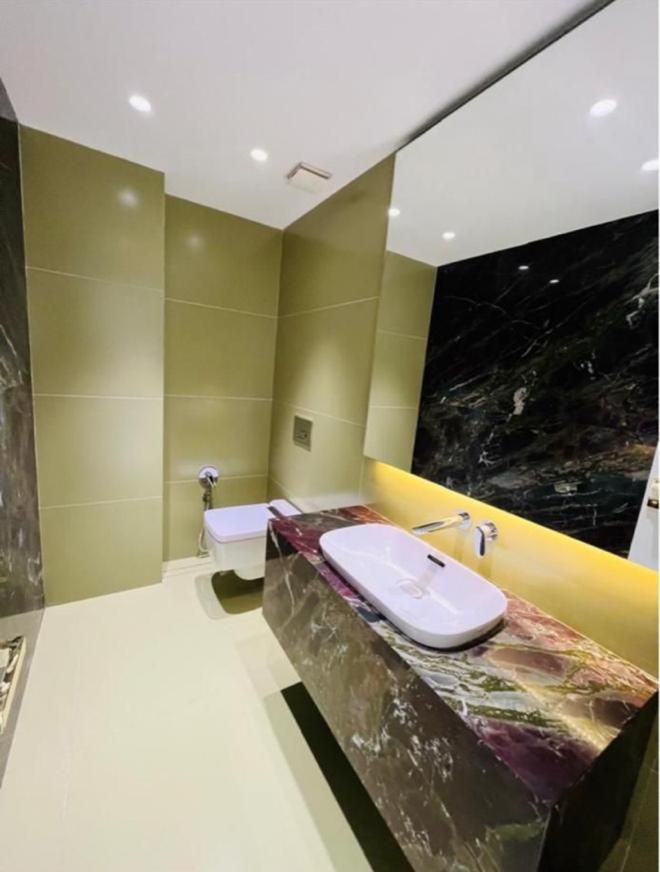 زعفرانیه ۲۱۰ مـتـر پلان مـهندسی ۲ پارکینگ بی همتـا