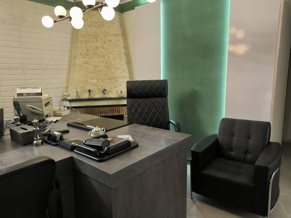 استخدام مشاور املاک خانوم و اقا حرفه ای|استخدام اداری و مدیریت|مشهد, دانشجو|دیوار