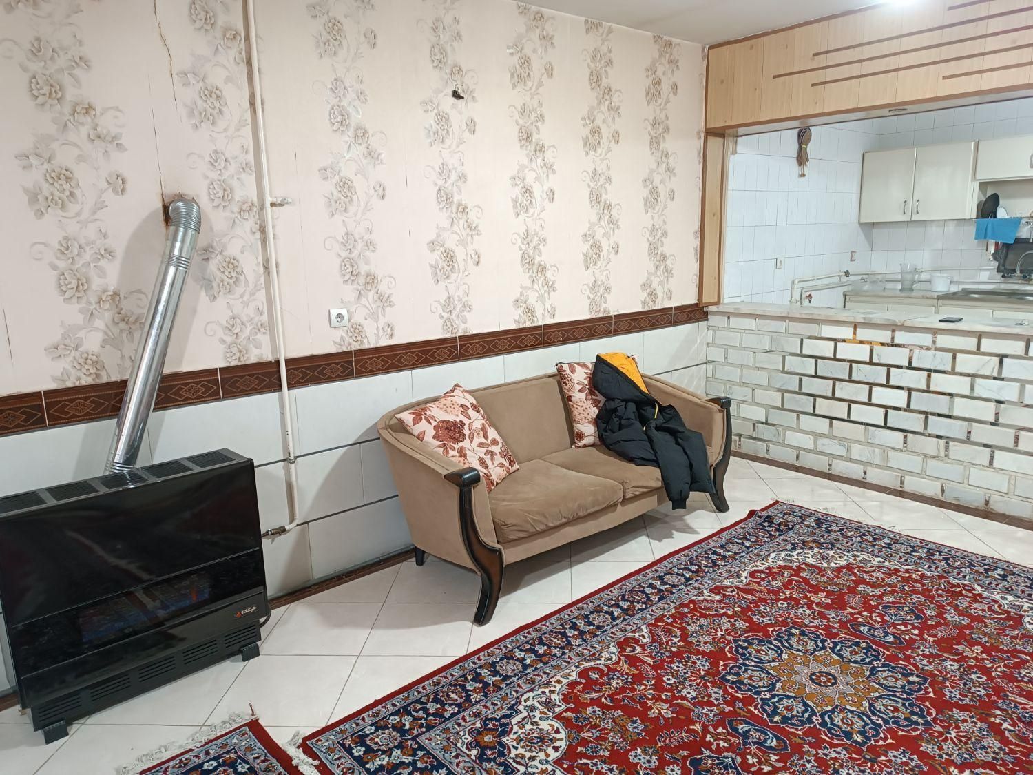 اجاره روزانه/هفتگی/ماهانه ویلا ۱۰۰ متری|اجارهٔ کوتاه‌مدت ویلا و باغ|محمدیه-قزوین, |دیوار