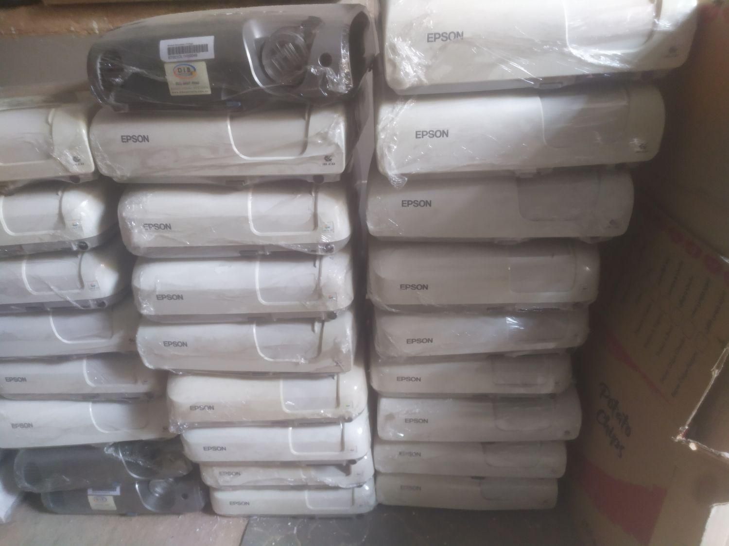 فروش دیتا پروژکتور ویدیو پروژکتور|تلویزیون و پروژکتور|اصفهان, خلجا|دیوار