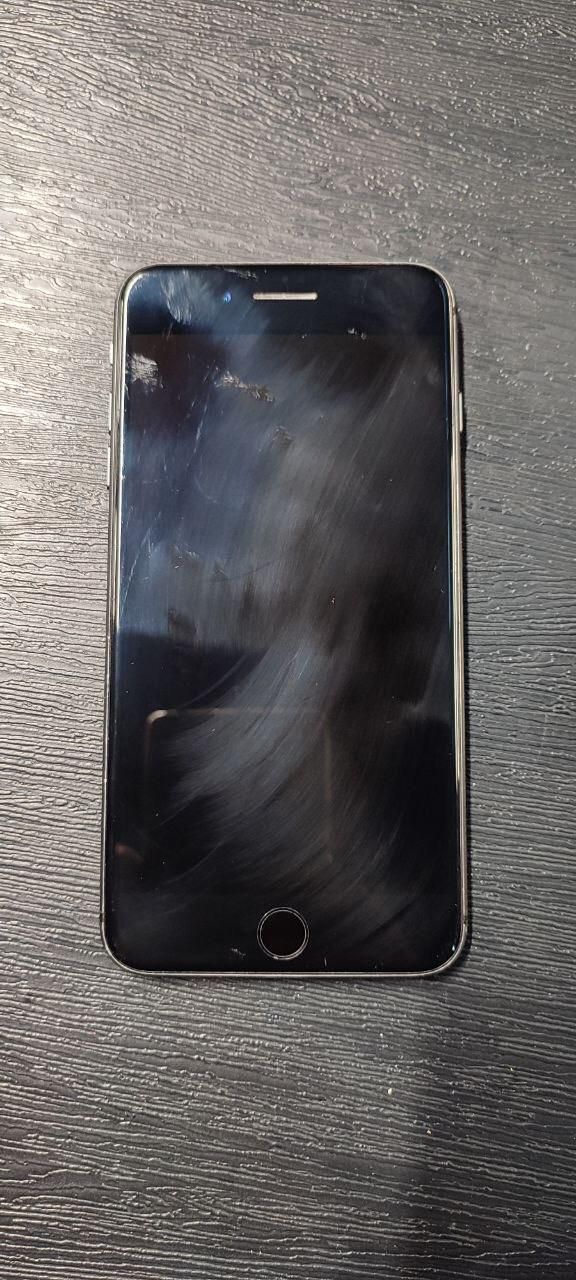 اپل iPhone 8 Plus با حافظهٔ ۶۴ گیگابایت|موبایل|اهواز, زیتون کارمندی|دیوار