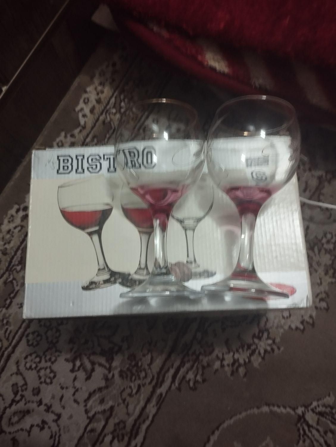 یکدست گیلاس خوری پایه بلند مارک bistro|ظروف سرو و پذیرایی|اصفهان, مصلی|دیوار