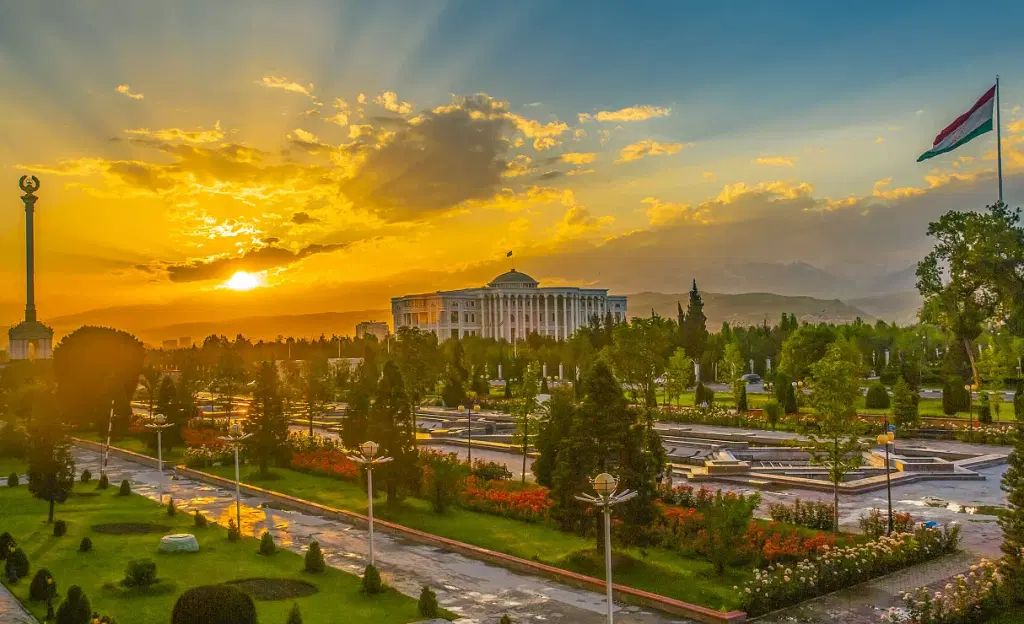 تور تاجیکستان 4 روزه|تور و چارتر|تهران, فردوسی|دیوار