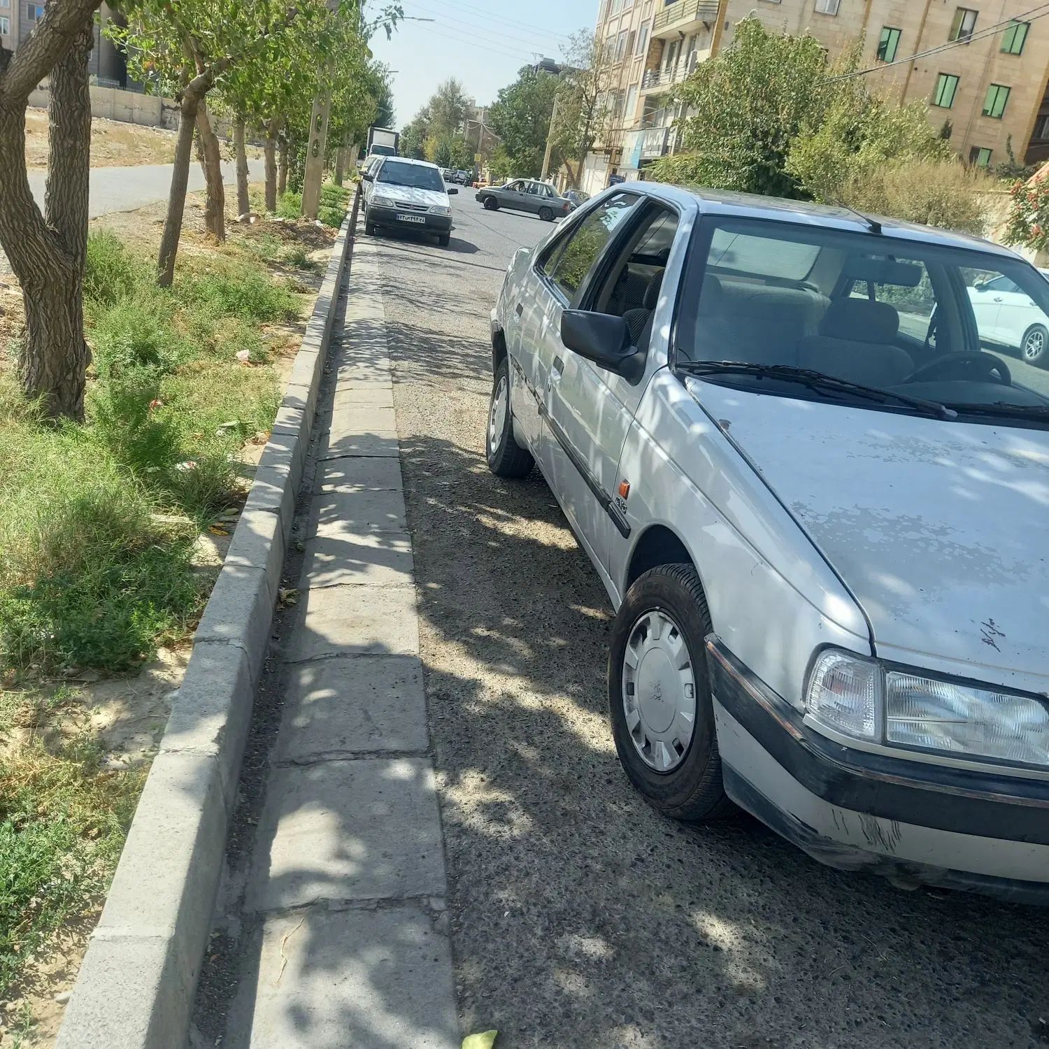 پژو 405 GLX - دوگانه سوز CNG، مدل ۱۳۸۶|خودرو سواری و وانت|کرج, گلشهر|دیوار