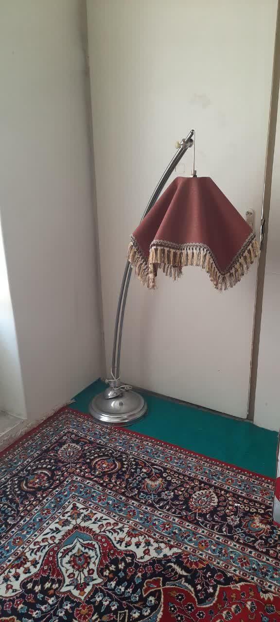 آباژور شیک بغل مبل|چراغ خواب و آباژور|تهران, نواب|دیوار