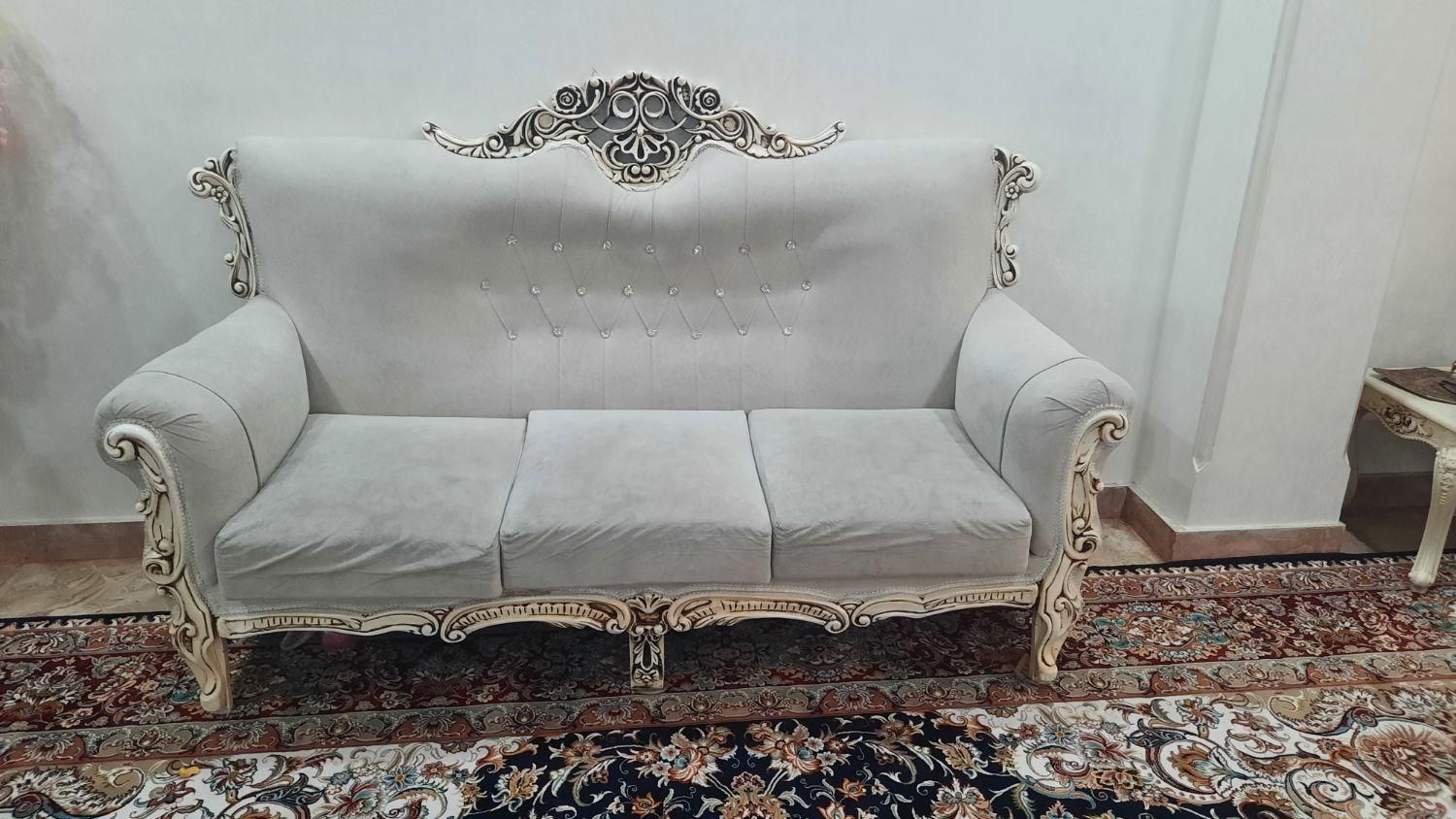 مبل ۷ نفره سالم وتمیز|مبلمان خانگی و میز عسلی|تهران, منصوریه (پل سیمان)|دیوار