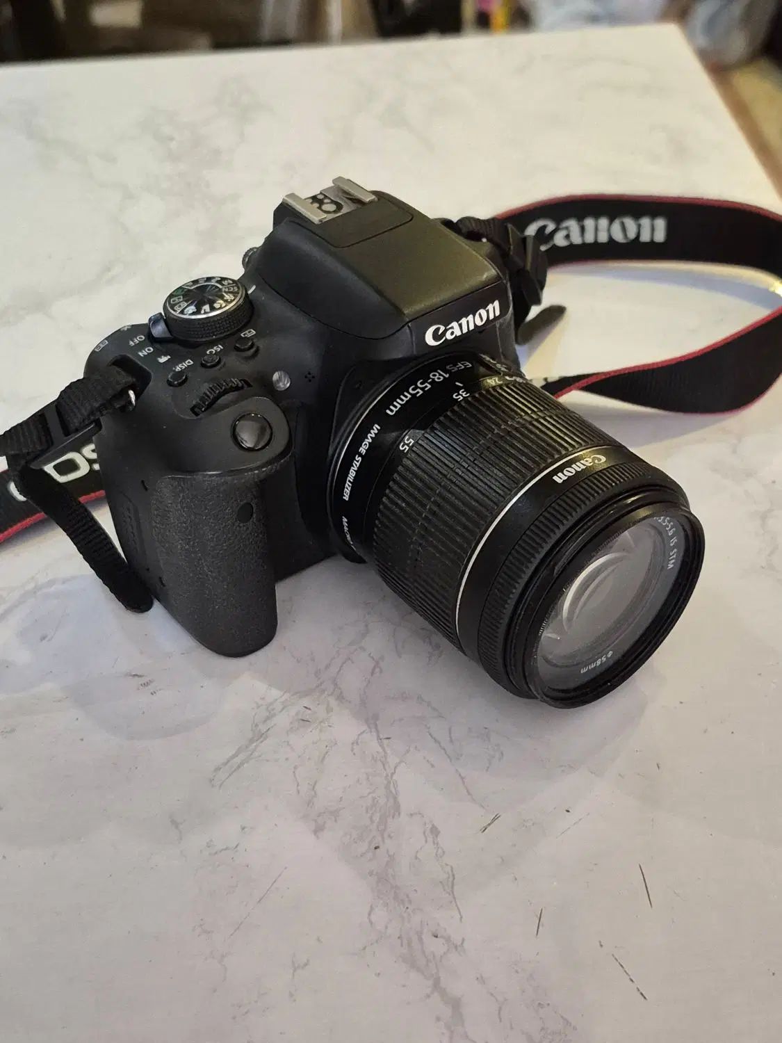 دوربین حرفه‌ای Canon 750D + لنز 18-55 تمیز و سالم|دوربین عکاسی و فیلم‌برداری|تهران, نارمک|دیوار
