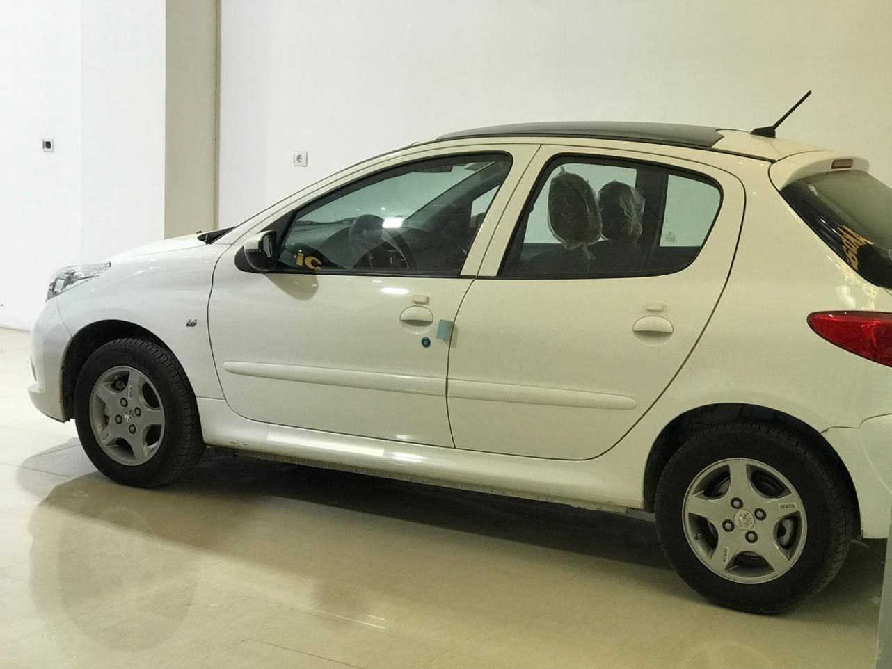 ۲۰۷ پانا/فلز دنده ای صفر روز *اقساط۳۰ماه *|خودرو سواری و وانت|یزد, |دیوار