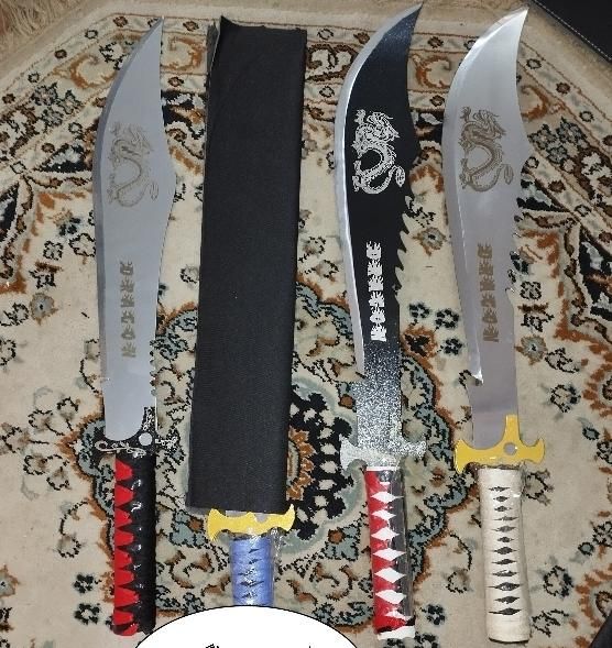 فروش انواع چاقو عکس اول ۴۸۰عکس دوم ۳۸۰|کوهنوردی و کمپینگ|اهواز, کمپلو جنوبی|دیوار