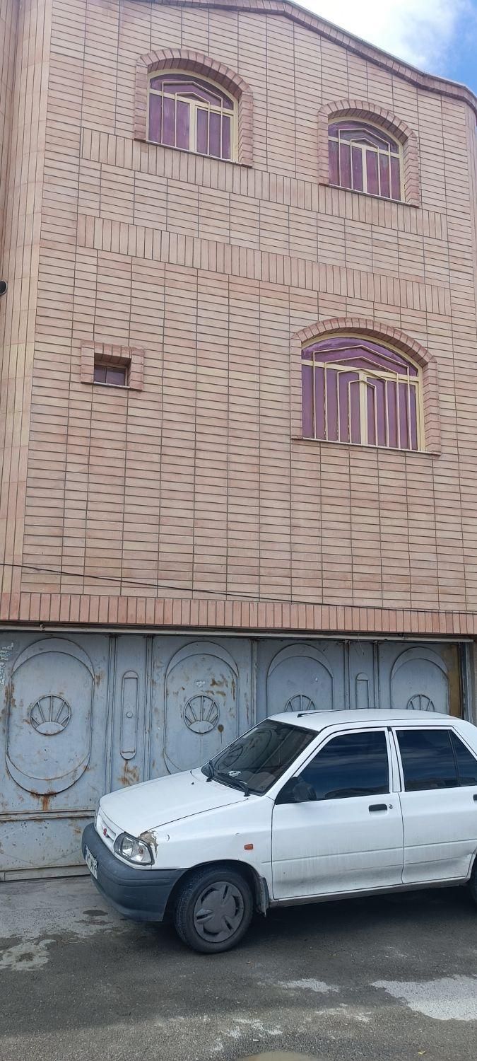 خانه خوشجا معاوضه با زمین یا فروشی|فروش خانه و ویلا|نجف‌آباد, شیخ بهایی|دیوار