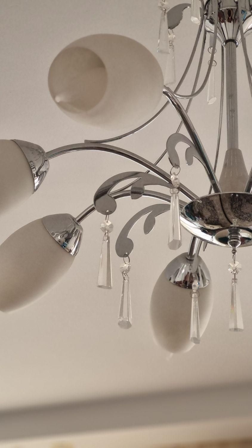 لوستر ۸ شاخه کرومیک سفید|لوستر و چراغ آویز|مشهد, شریف|دیوار