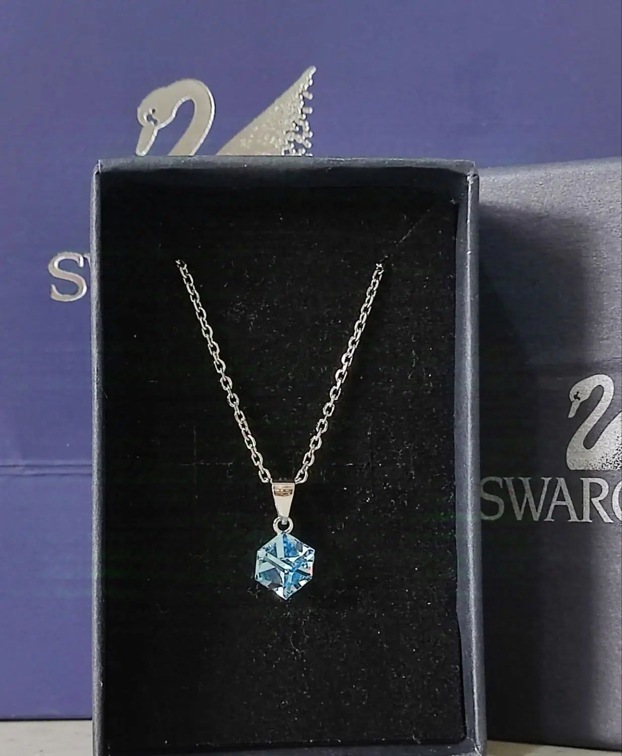 گردنبند نقره سوارسکیswarovski مکعب 925|جواهرات|تهران, سازمان برنامه شمالی|دیوار