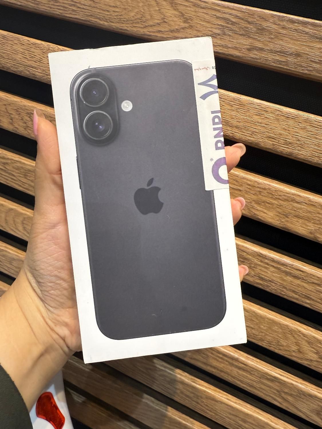 ایفون Iphone 16n 128 ch black|موبایل|تهران, شیخ هادی|دیوار