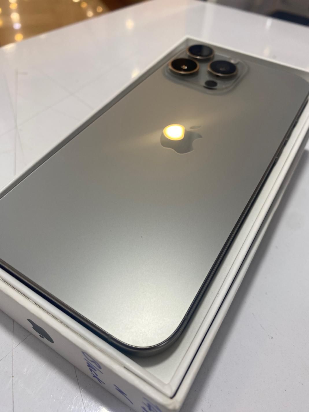 ایفون iPhone 16 Pro Max ۲۵۶ گارانتی ۱۸ ماهه|موبایل|کرج, گوهردشت|دیوار