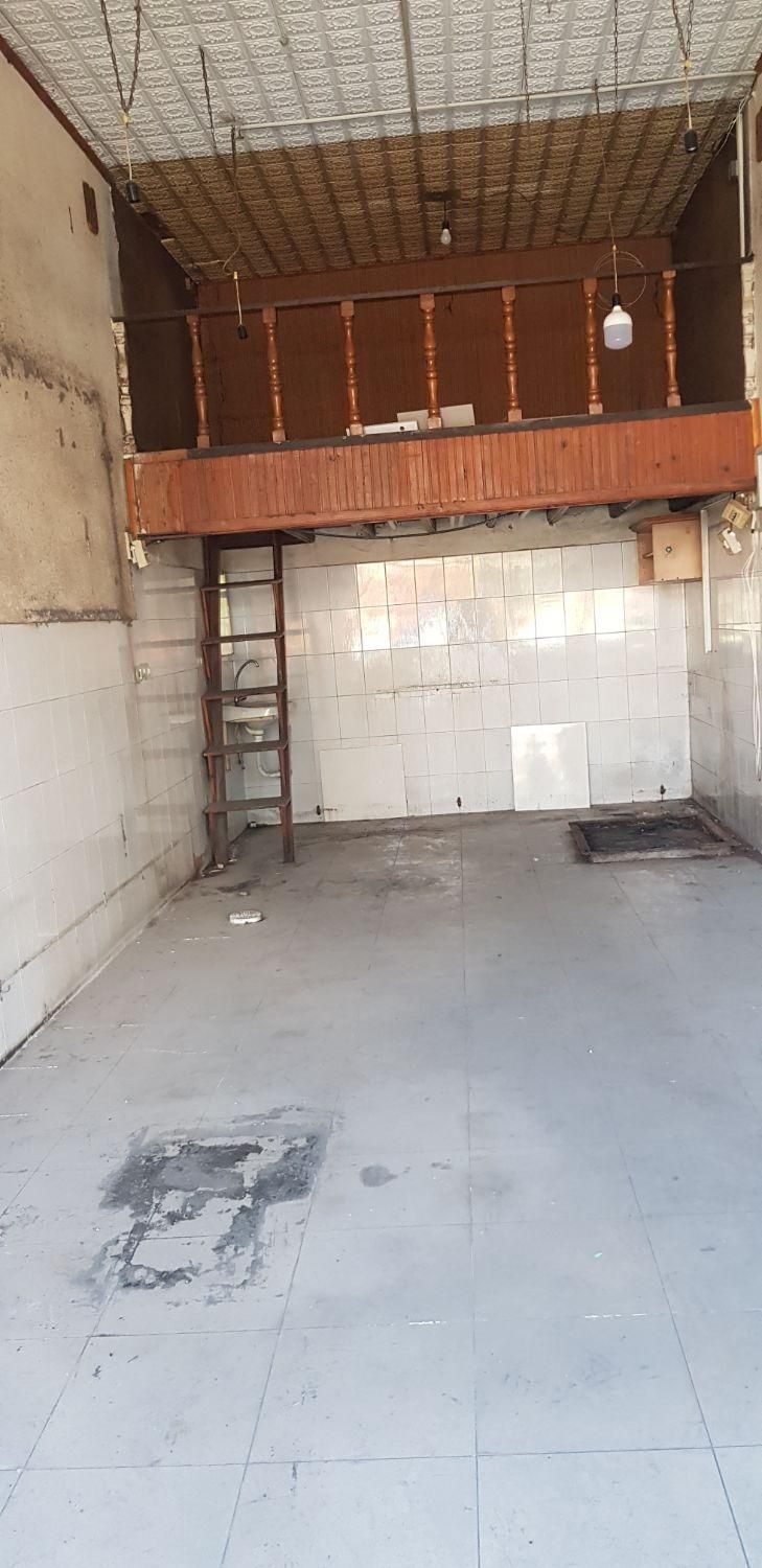 اجاره مغازه ۳۳ متری جمهوری|اجارهٔ مغازه و غرفه|تنکابن, |دیوار