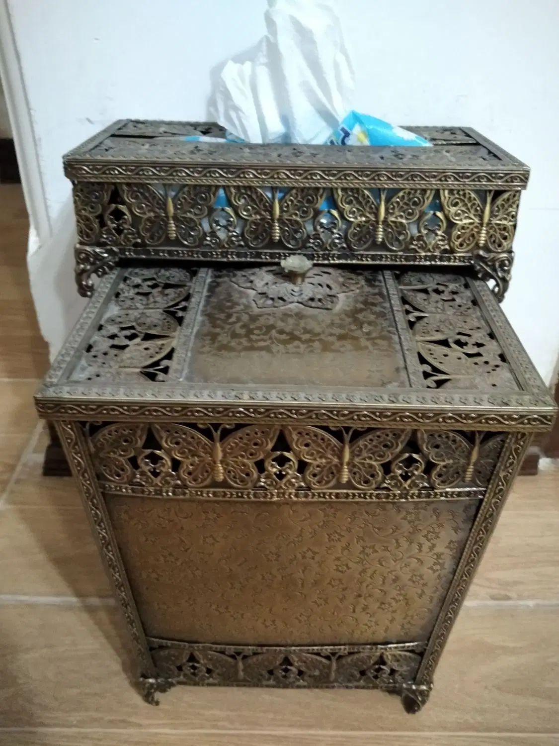 جادستمال کاغذی سطل زباله|صنایع دستی و سایر لوازم تزئینی|کرج, کیانمهر|دیوار