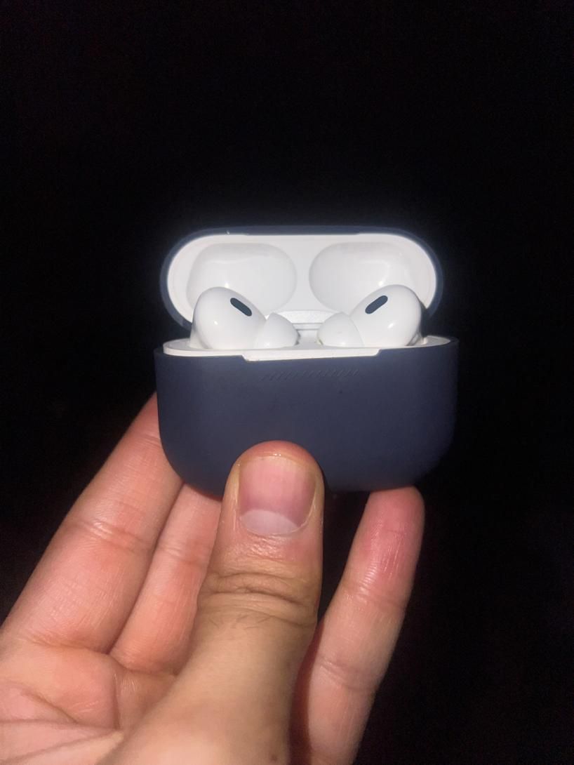 Airpods pro 2 type c واقعا در حد نو|لوازم جانبی موبایل و تبلت|تهران, ولنجک|دیوار
