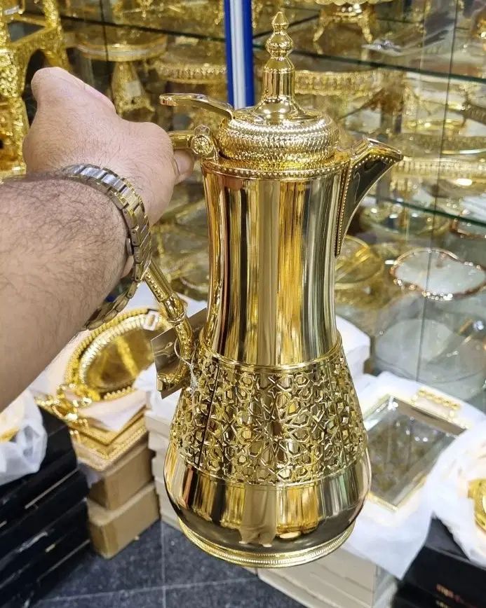 فلاسک استیل فول طلایی اماراتی برند پیلسیمو دبی|ظروف نگهدارنده، پلاستیکی، یک‌بارمصرف|مشهد, امام رضا (ع)|دیوار