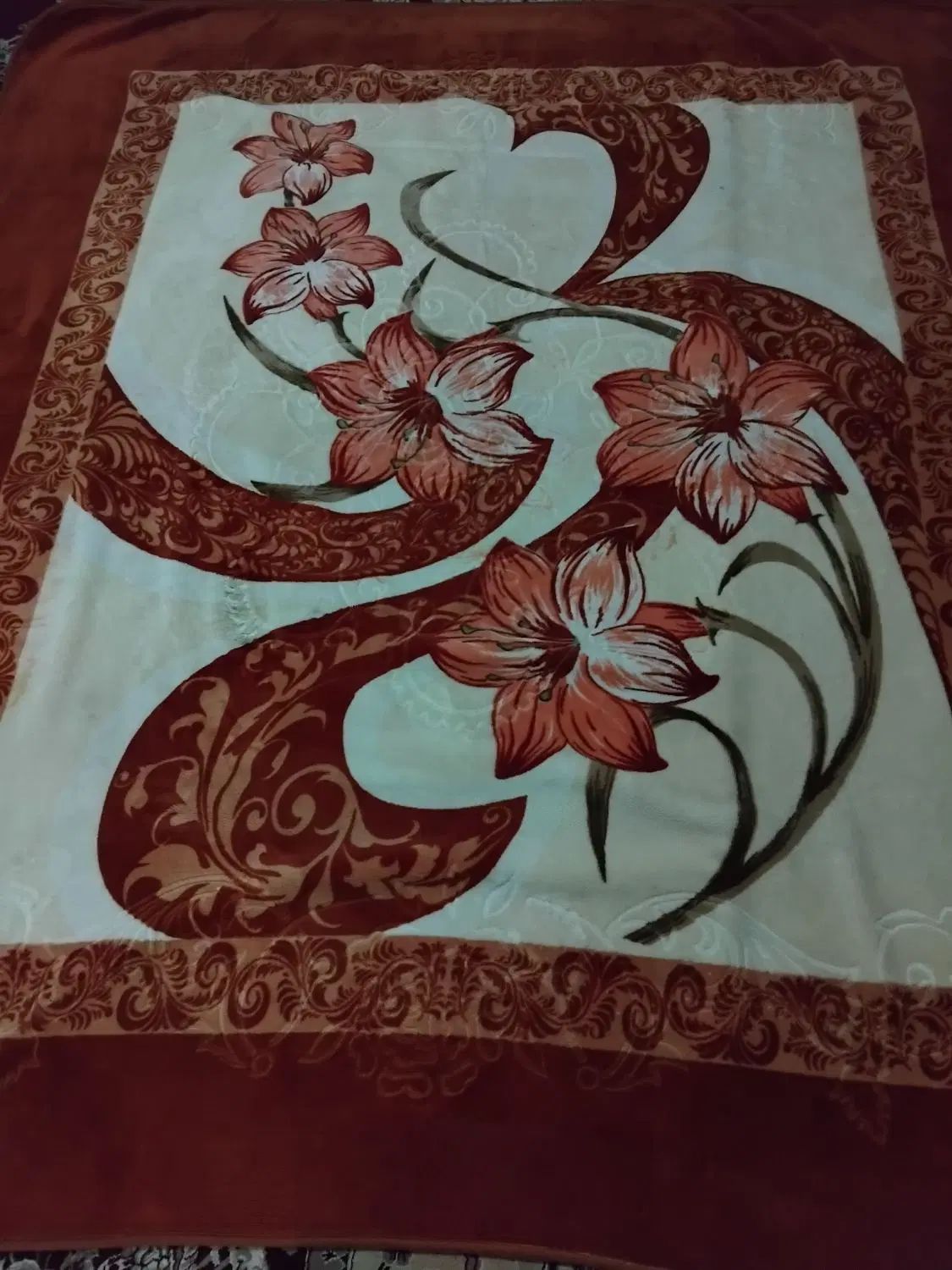 پتو دونفره درحدنو زخیم وسنگین خوشکل مارک شادیلون|رختخواب، بالش، پتو|مشهد, خواجه ربیع|دیوار