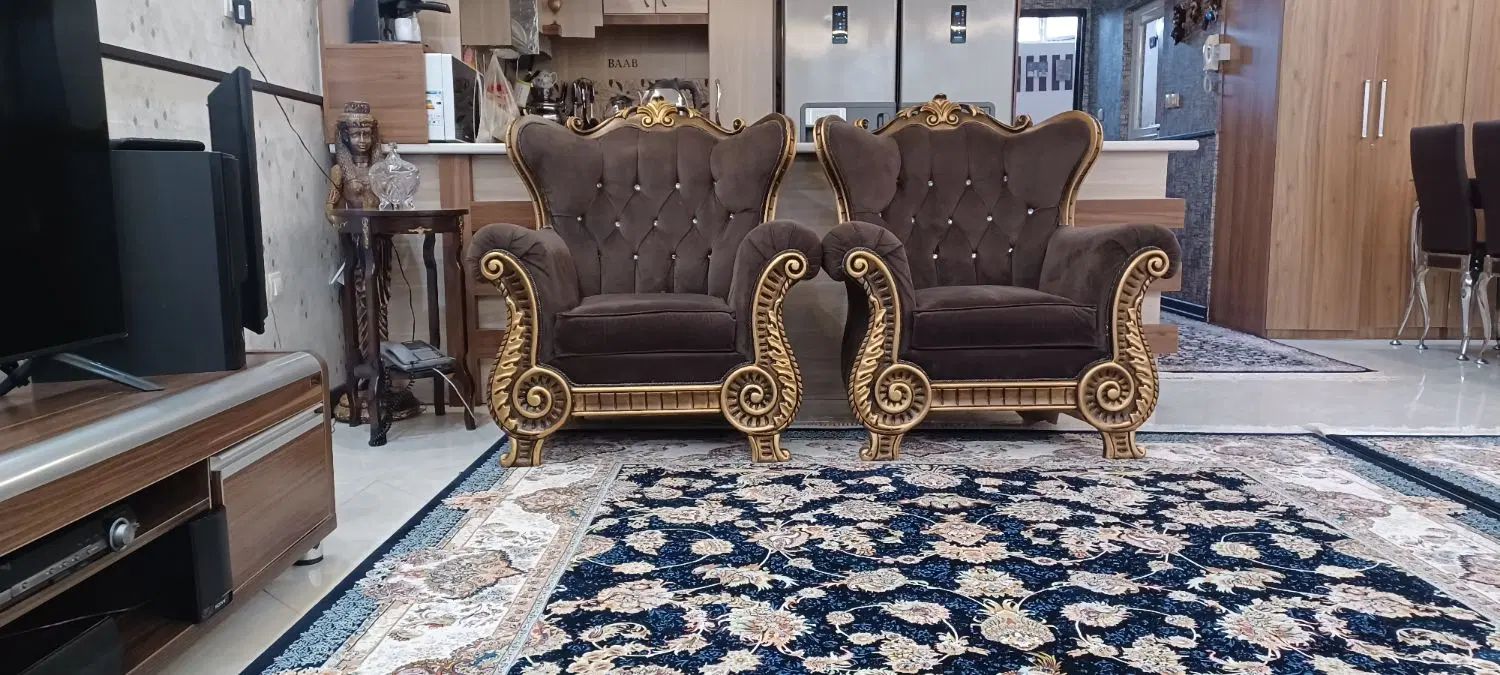 مبل ۷نفره|مبلمان خانگی و میز عسلی|اصفهان, بهرام‌آباد|دیوار