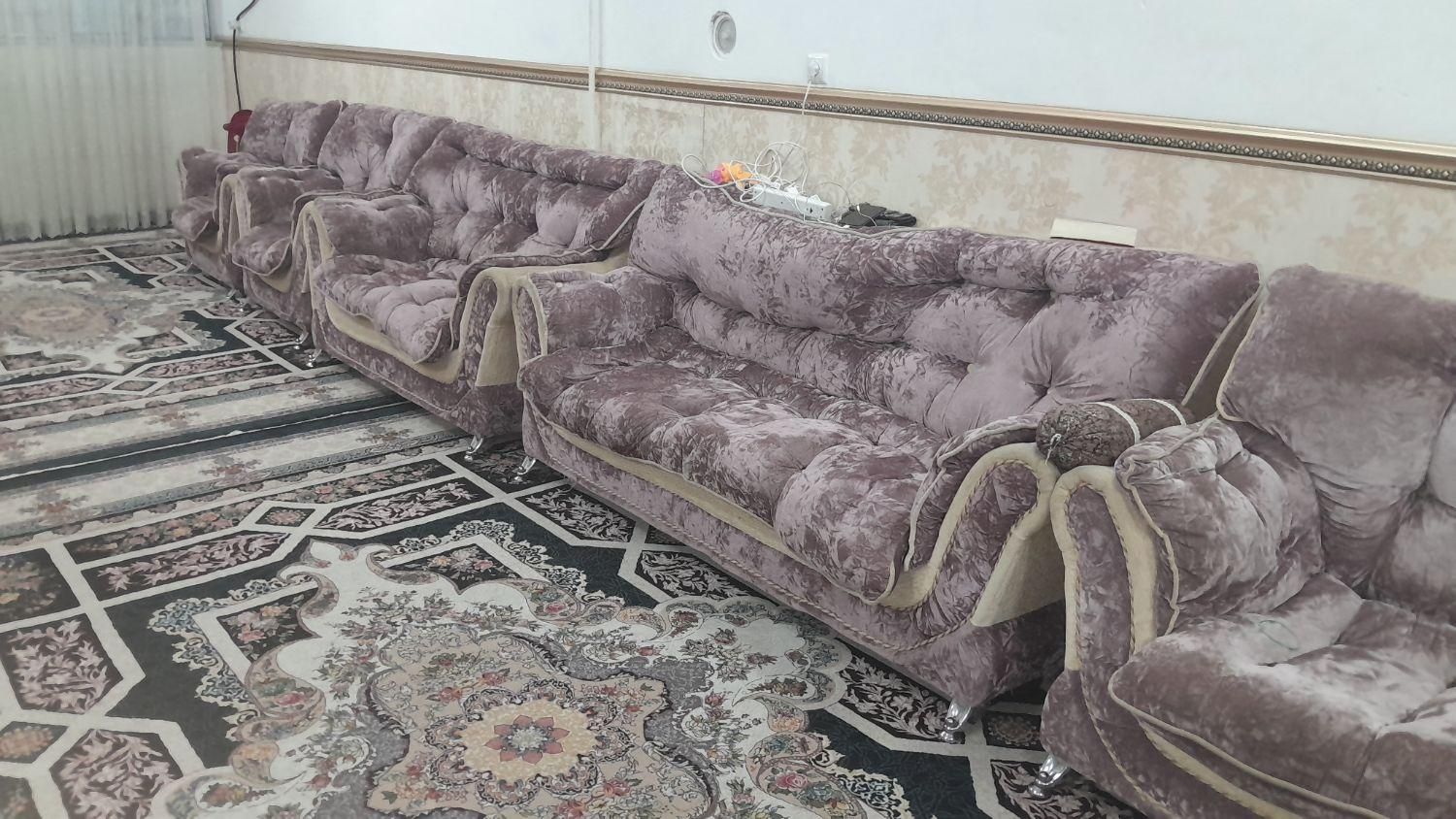 مبل/تابلو‌فرش/|فرش|قم, زنبیل آباد|دیوار