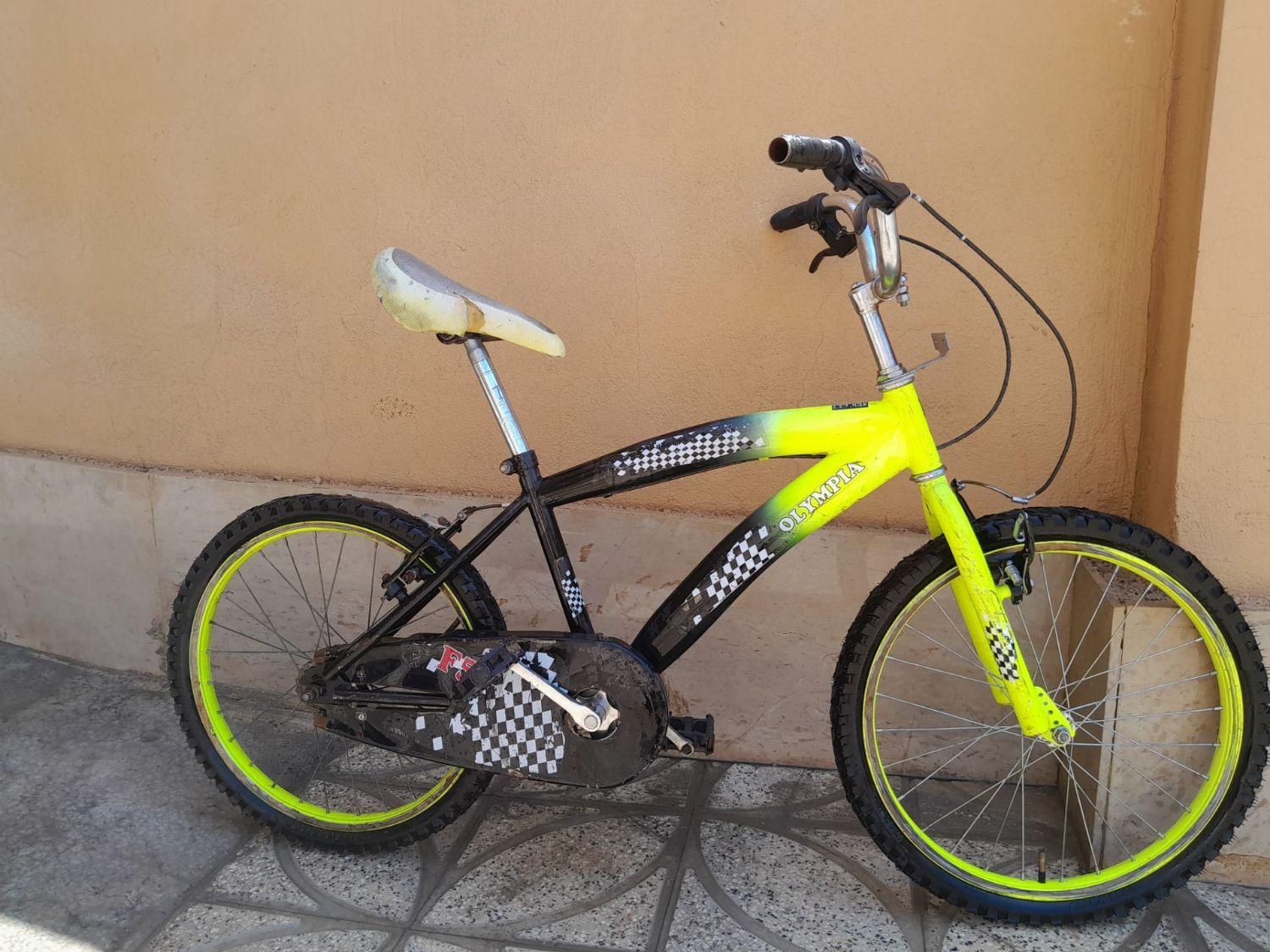 دوچرخه|دوچرخه، اسکیت، اسکوتر|هشتگرد, فاز ۱ مهستان|دیوار