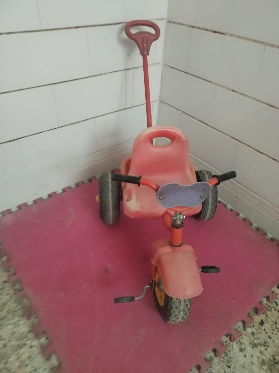 سه چرخه کودک|دوچرخه، اسکیت، اسکوتر|خمینی‌شهر, |دیوار