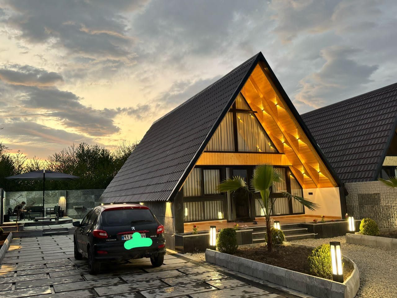 ×کلبه سوئیسی۲خواب آلاچیق حیاطدارشیک نوساز درمتل‌قو|اجارهٔ کوتاه‌مدت ویلا و باغ|سلمان‌شهر, |دیوار