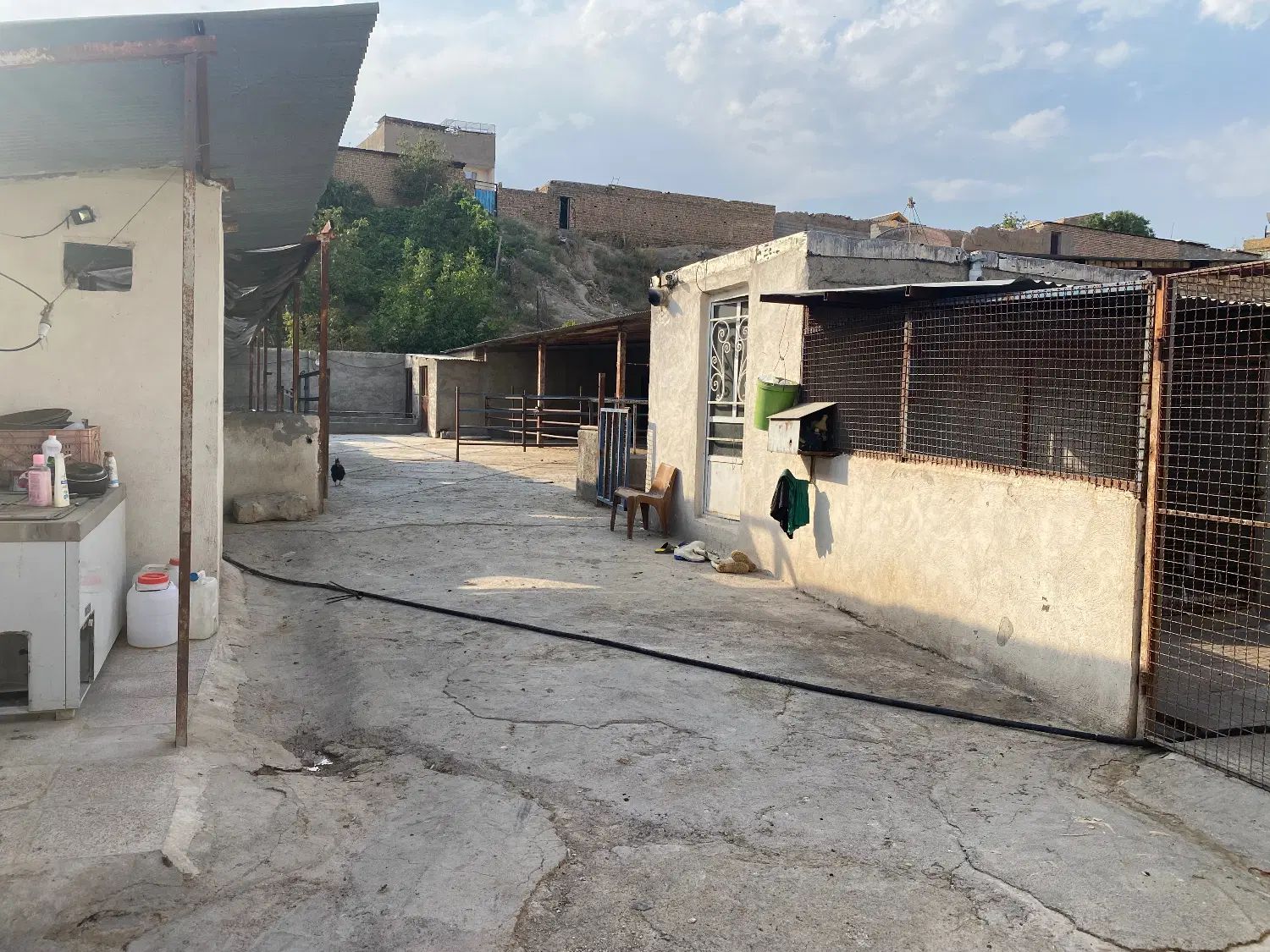 رهن و اجاره ۵۰۰ متر چهار دیواری ۲۵۰سالن مسقف شترک|اجارهٔ دفتر صنعتی، کشاورزی، تجاری|محمدیه-قزوین, |دیوار