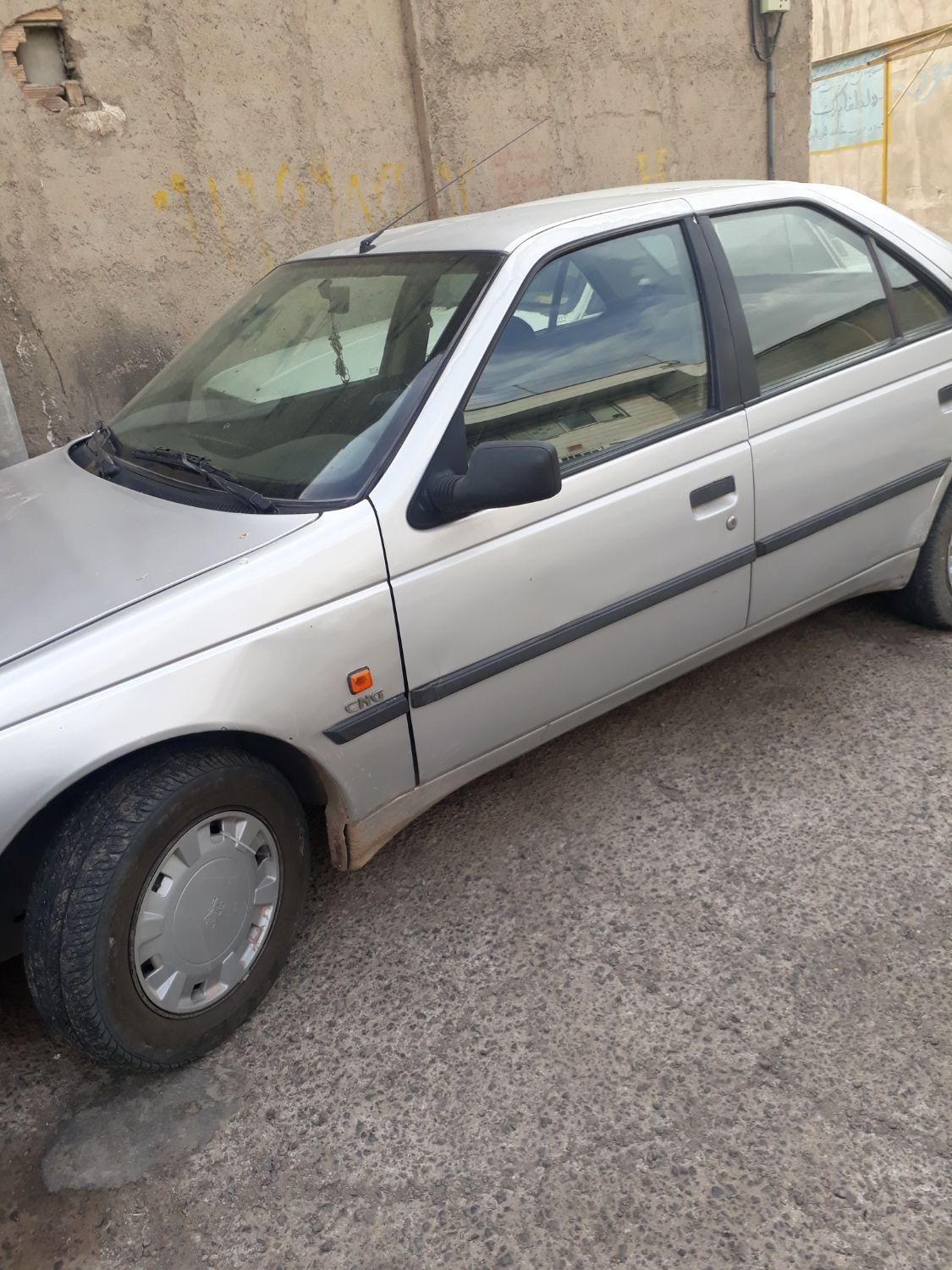 پژو 405 GL - دوگانه سوز CNG، مدل ۱۳۸۸|خودرو سواری و وانت|قزوین, |دیوار