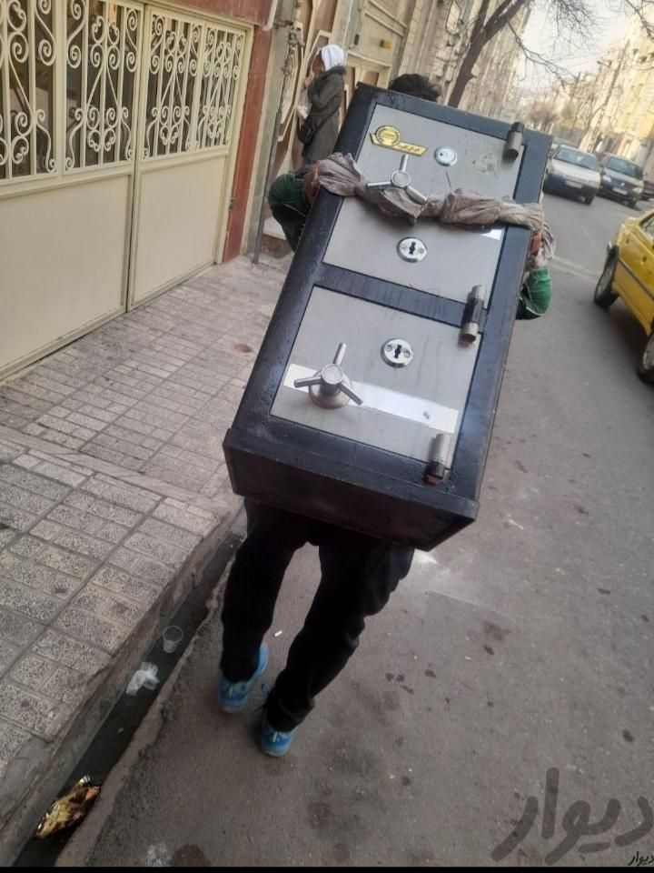 باربری حمل نقل اثاث کشی منزل کادری آموزش دیده|خدمات حمل و نقل|کاشان, ملا حبیبالله شریف|دیوار