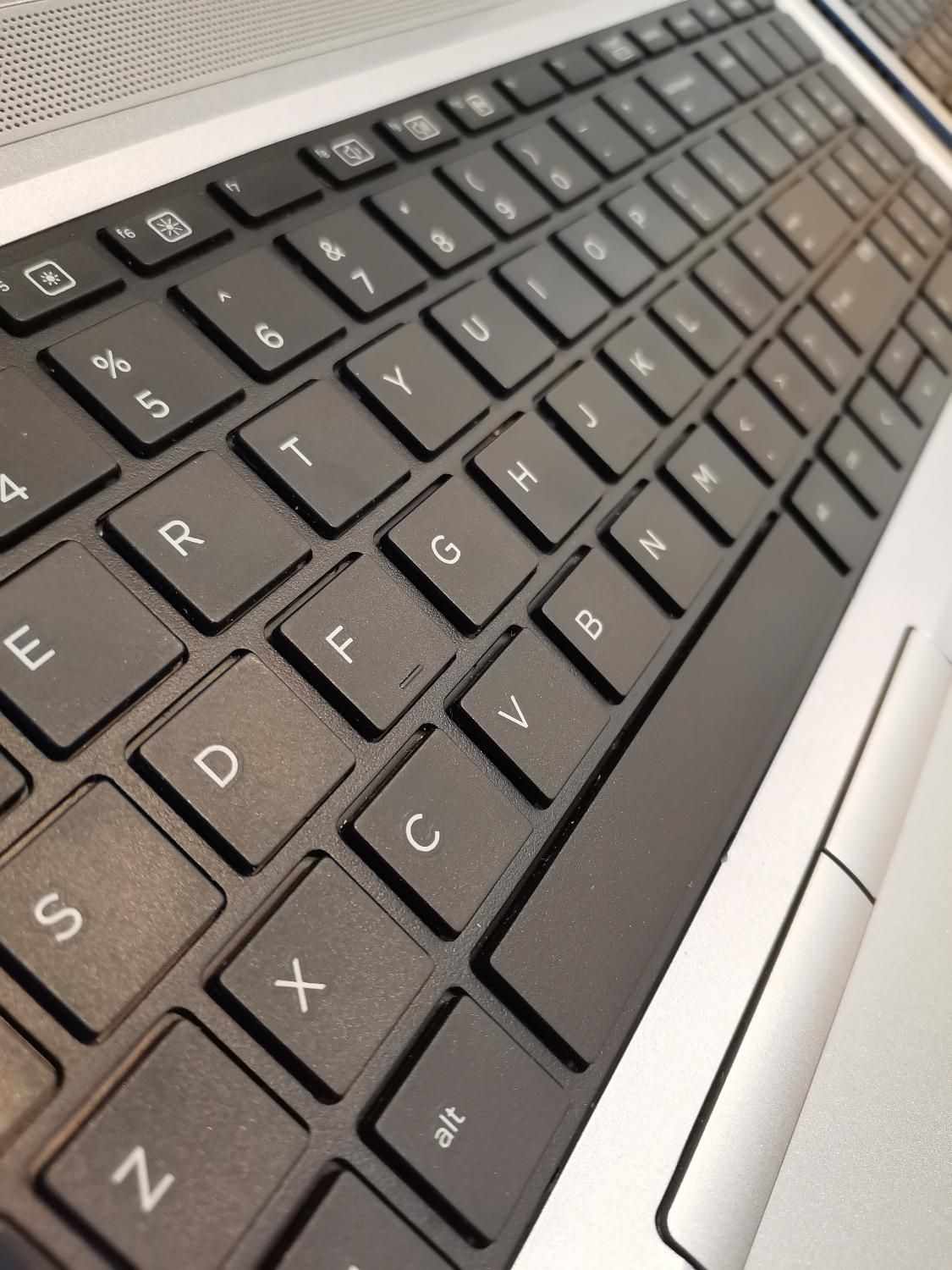 اچ پی ProBook 650 i7باپورت کام و فینگر تاچ|رایانه همراه|یزد, |دیوار