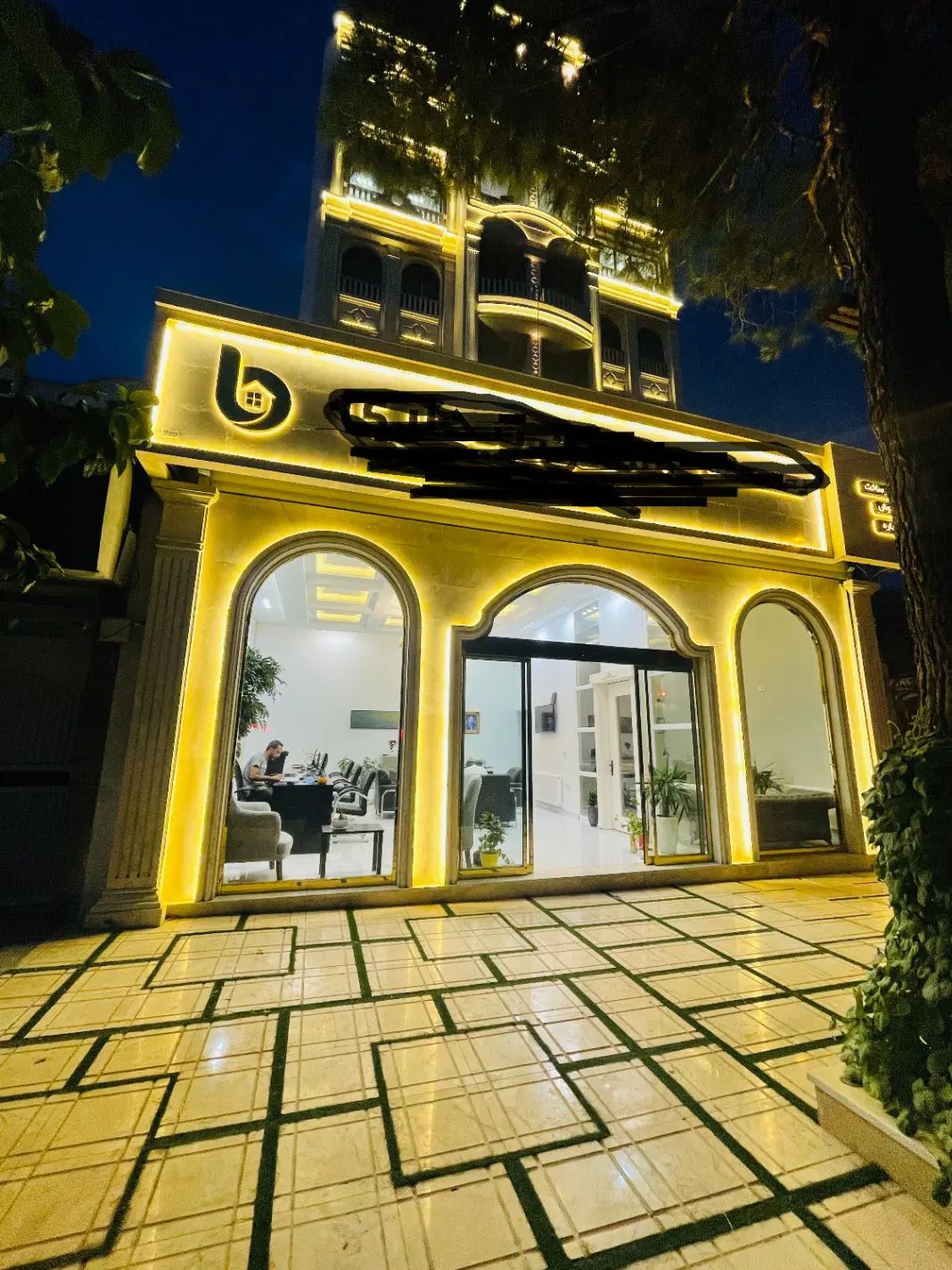 170 متر / 3 خواب مستر / آشپزخانه سر جلو|فروش آپارتمان|مشهد, رضاشهر|دیوار