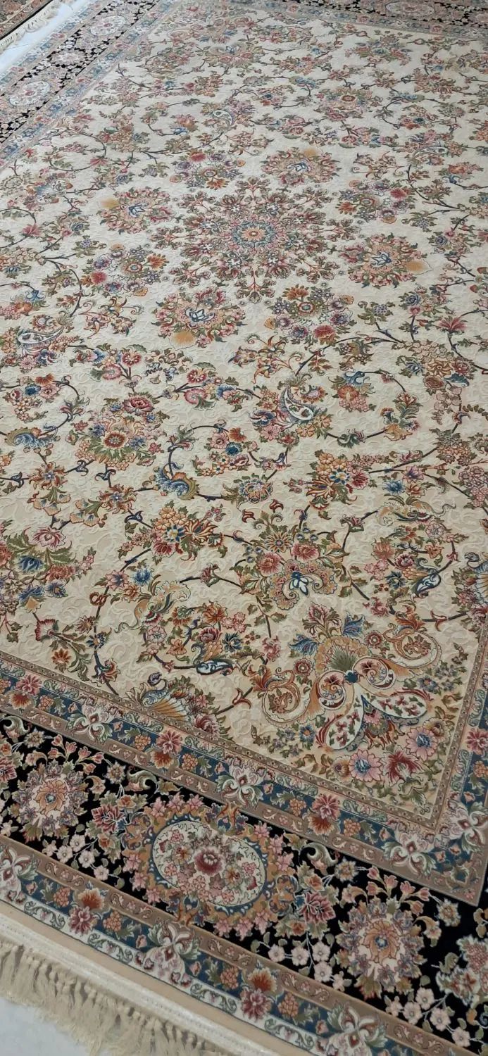 ۳تخته فرش۹متری۱۲۰۰شانه کرم افشان بازدید کرج|فرش|تهران, آسمان|دیوار