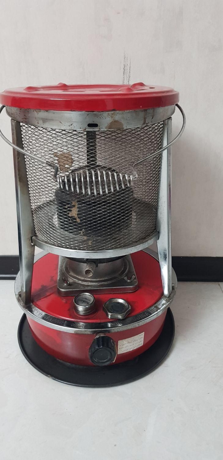 چراغ نفتی ژاپنی مارک فوجیکا|کلکسیون اشیاء عتیقه|شیراز, ریشمک|دیوار