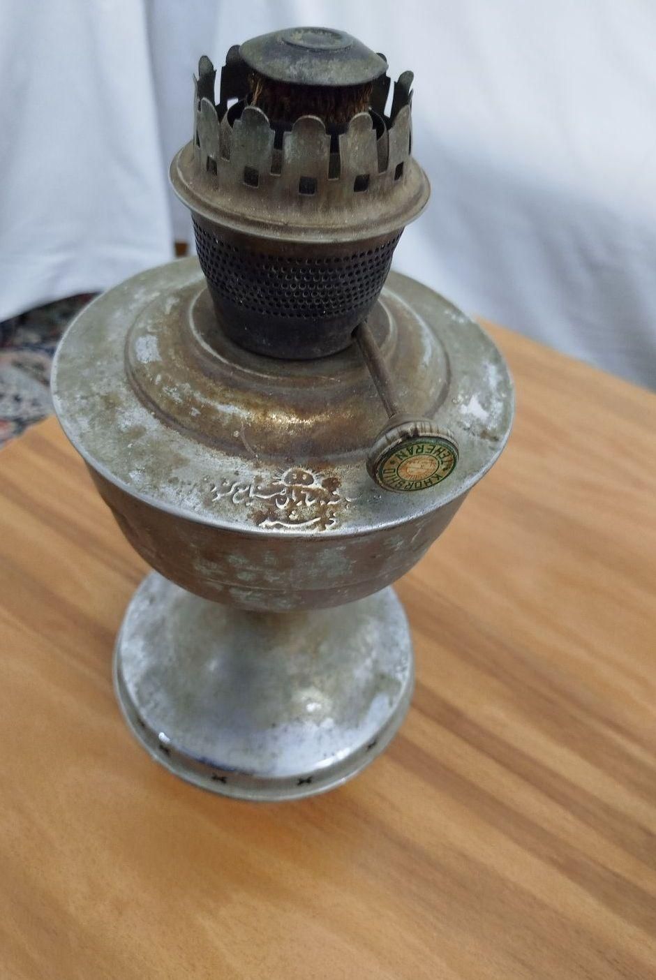 چراغ گردسوز برنجی|کلکسیون اشیاء عتیقه|اقبالیه, |دیوار