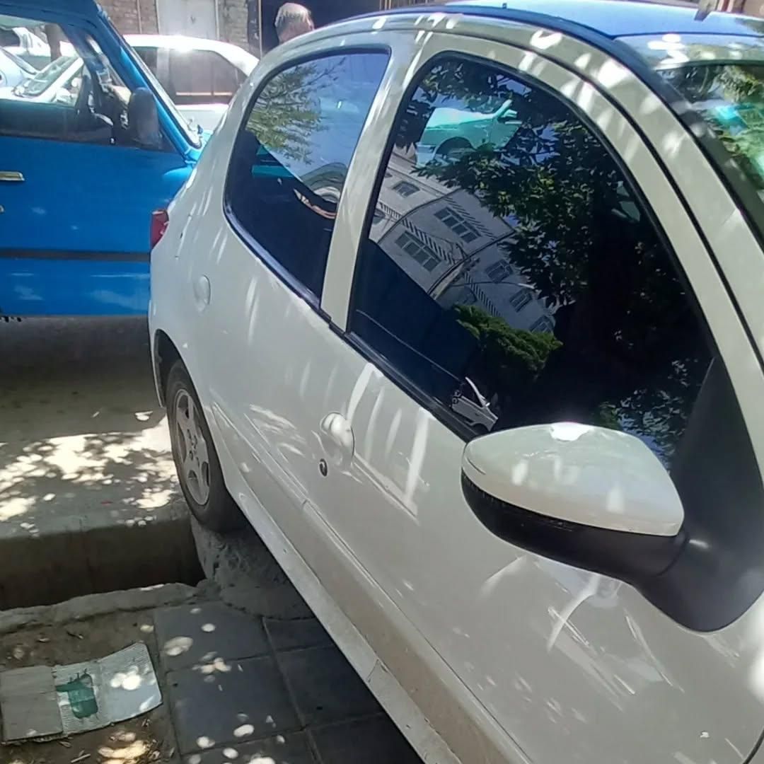 شیشه دودی نانوسرامیک فقط ۴۰۰ هزار تومان|خدمات موتور و ماشین|ساوه, |دیوار