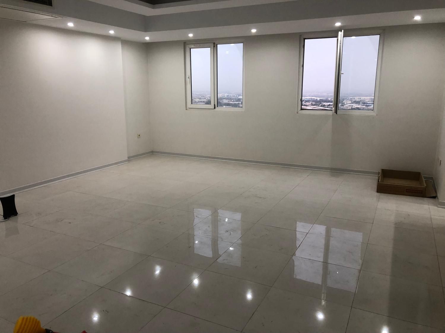 آپارتمان ۱۴۲ متری ، ۳ خواب ، کلید نخورده ، ویو دار|اجارهٔ آپارتمان|تهران, شهرک دانشگاه شریف|دیوار