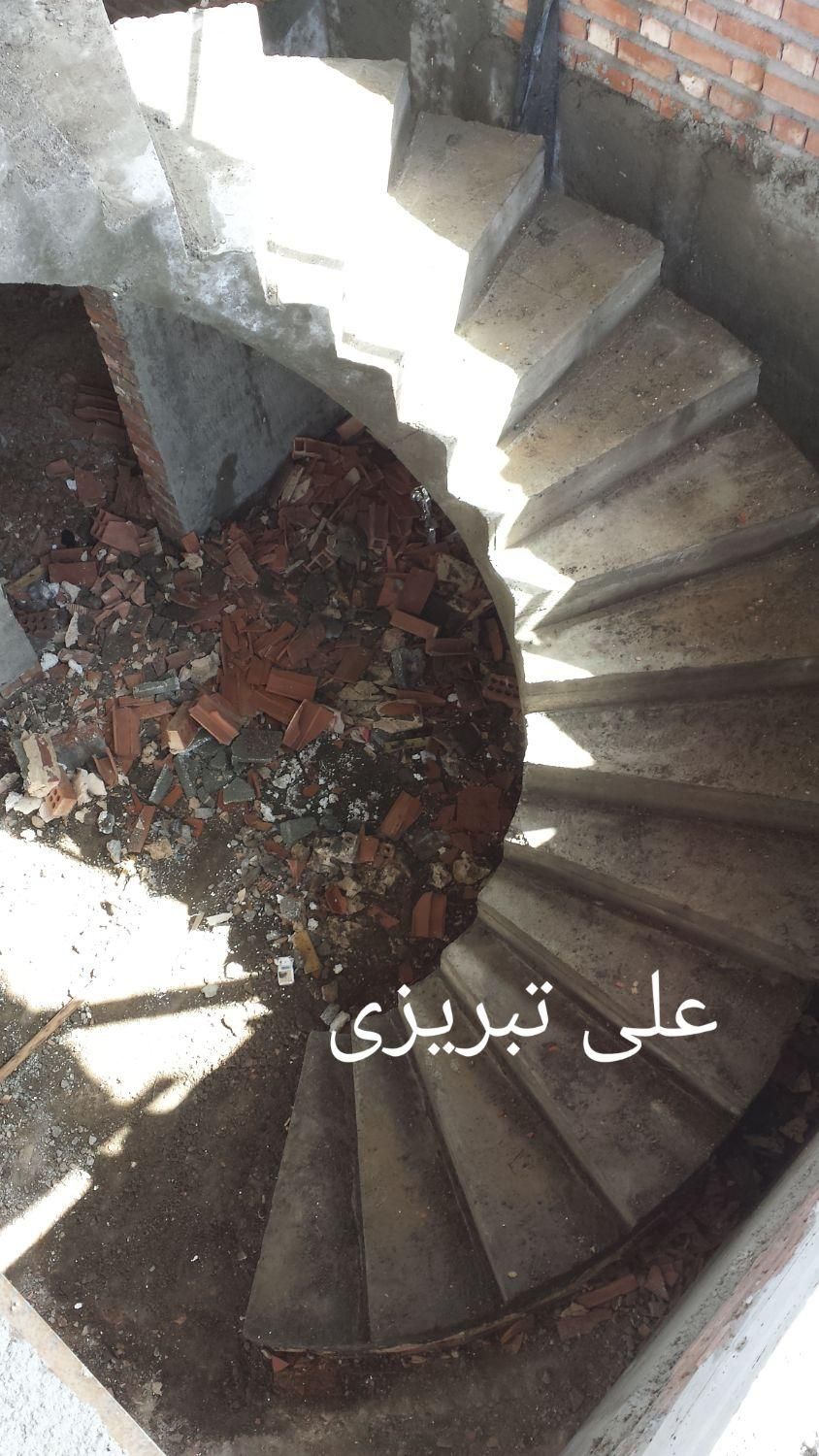 پله گرد بتنی|خدمات پیشه و مهارت|کرمان, |دیوار