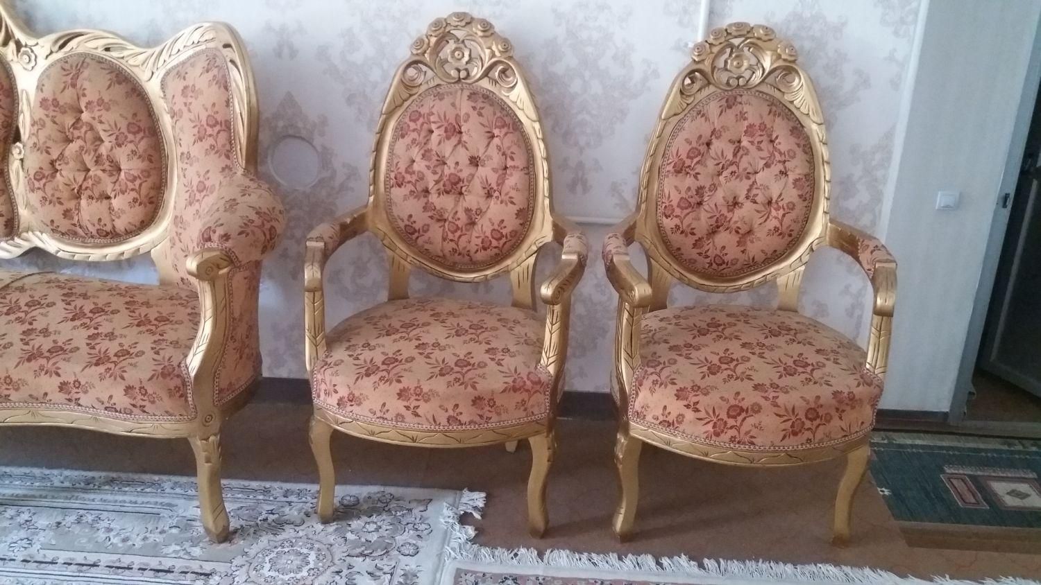 مبل سلطنتی ۹نفره چوبی|مبلمان خانگی و میز عسلی|شیراز, شهرک فرهنگیان|دیوار