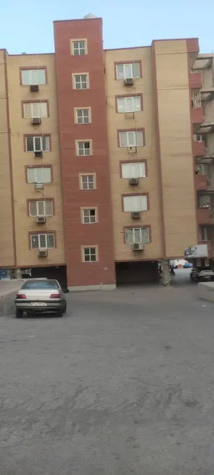 اپارتمان ۷۵متری/۳راه برق/سایت دریاسورو با پارکینگ|فروش آپارتمان|بندرعباس, |دیوار