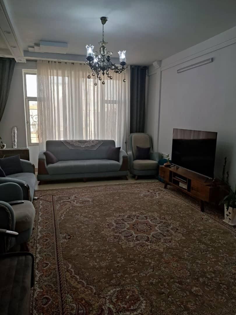 ۸۲متردوخواب ط۳واحدروبه خیابان فول مرتب گوهری|فروش آپارتمان|مشهد, پروین اعتصامی|دیوار