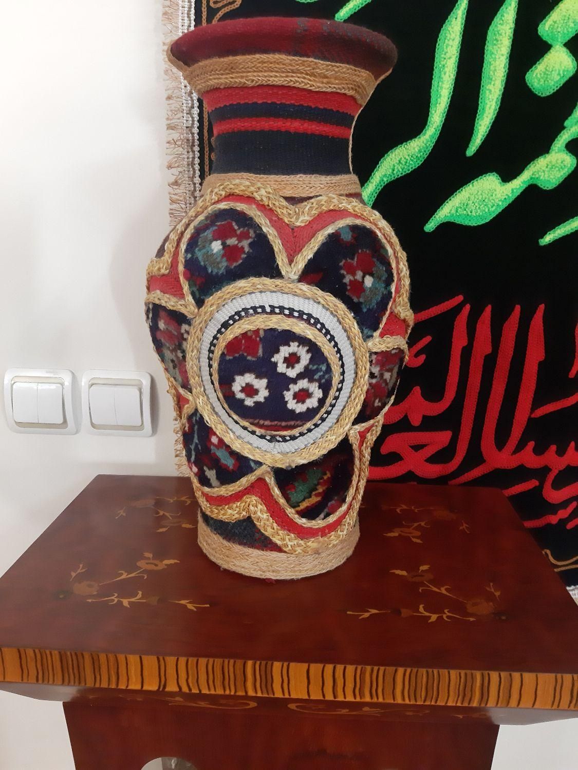گلدان سنتی فرش بافی بسیار شیک ۴۲ سانت|صنایع دستی و سایر لوازم تزئینی|تهران, قبا|دیوار