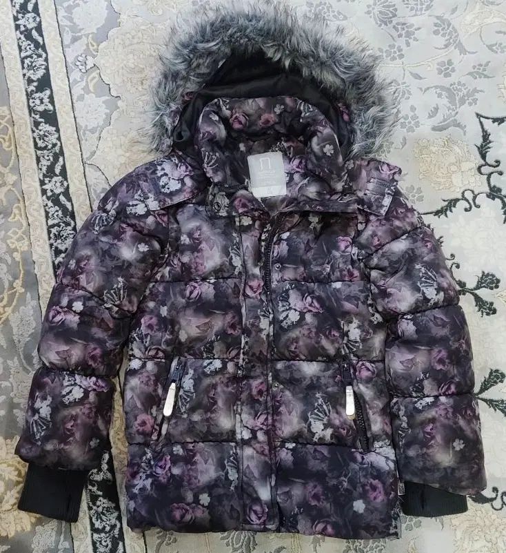 کاپشن مارک مناسب۶تا۸سال|کفش و لباس بچه|کرج, باغستان|دیوار